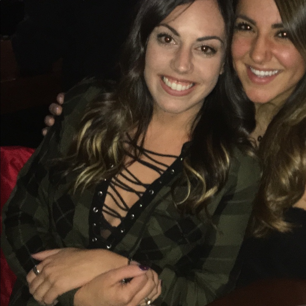 Plaid tie up shirt